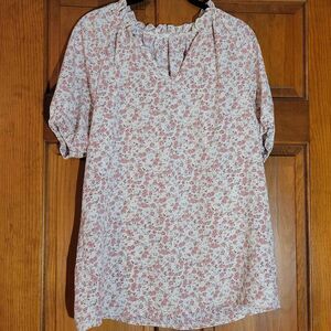 Women's Medium pink floral print top